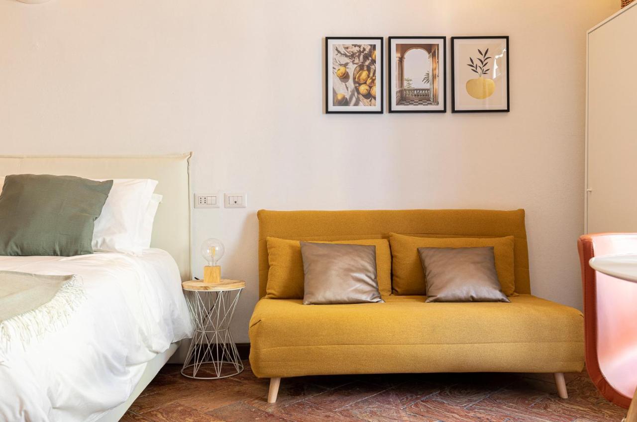 Cozy House In Naviglio Grande - Homy Apartments Milano Eksteriør billede