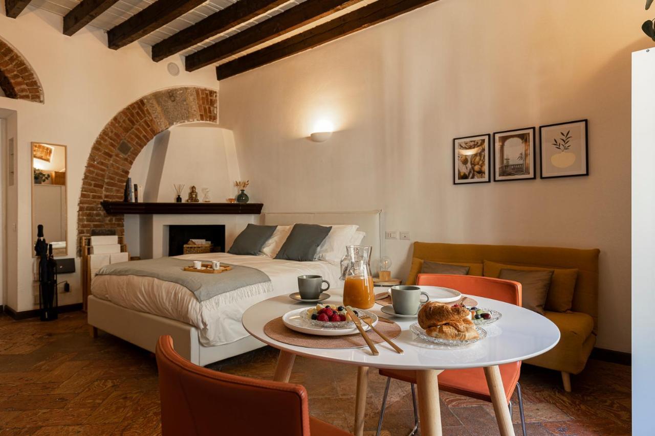 Cozy House In Naviglio Grande - Homy Apartments Milano Eksteriør billede
