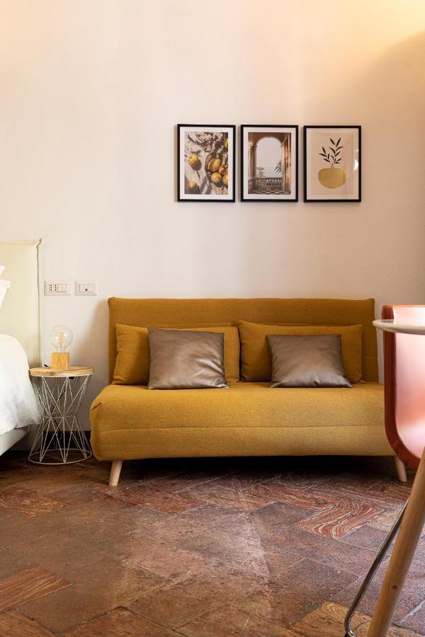 Cozy House In Naviglio Grande - Homy Apartments Milano Eksteriør billede