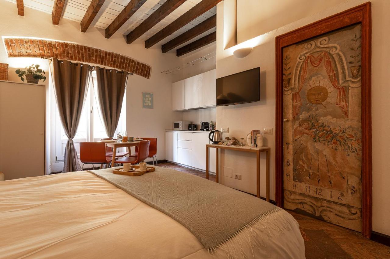 Cozy House In Naviglio Grande - Homy Apartments Milano Eksteriør billede