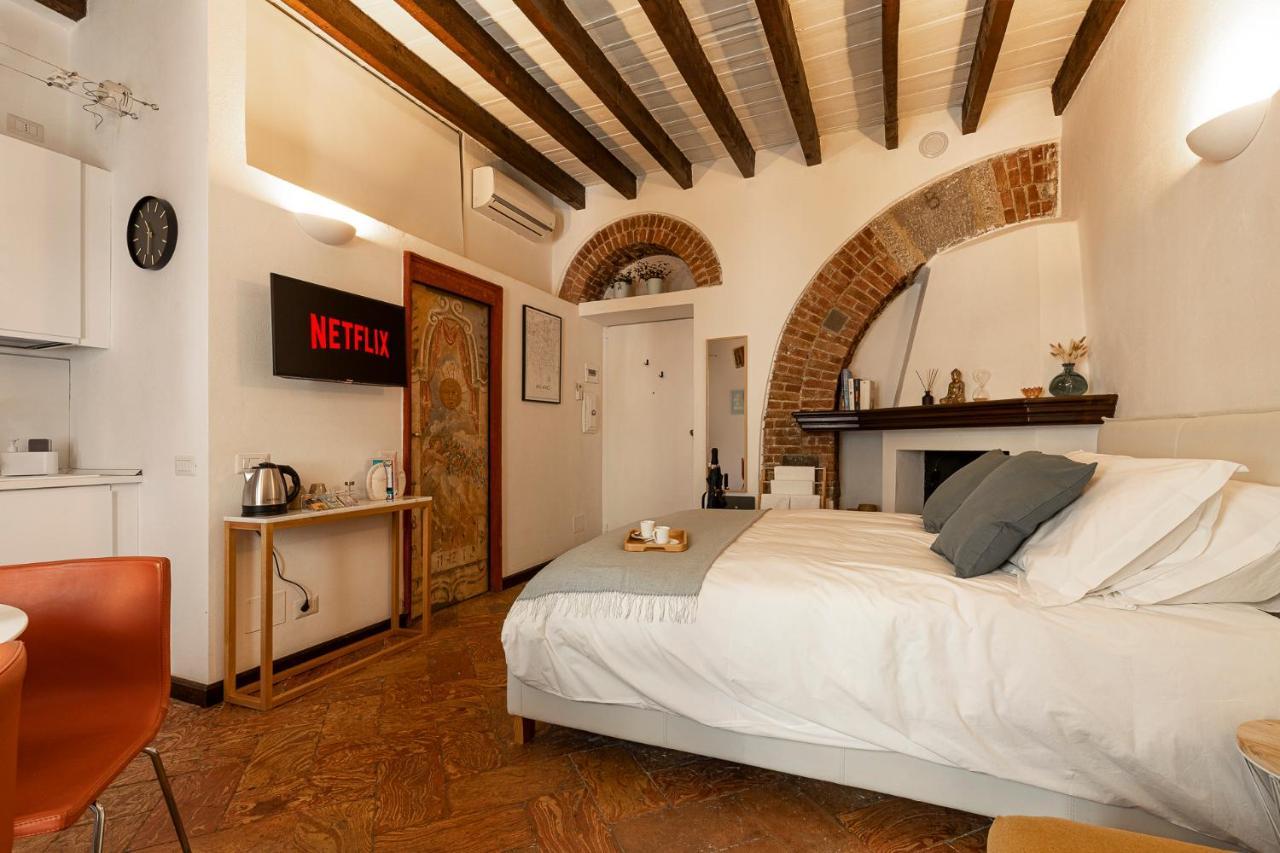 Cozy House In Naviglio Grande - Homy Apartments Milano Eksteriør billede